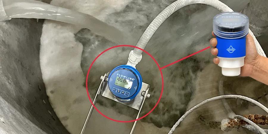 Medición del nivel por radar en sumideros de aguas residuales industriales